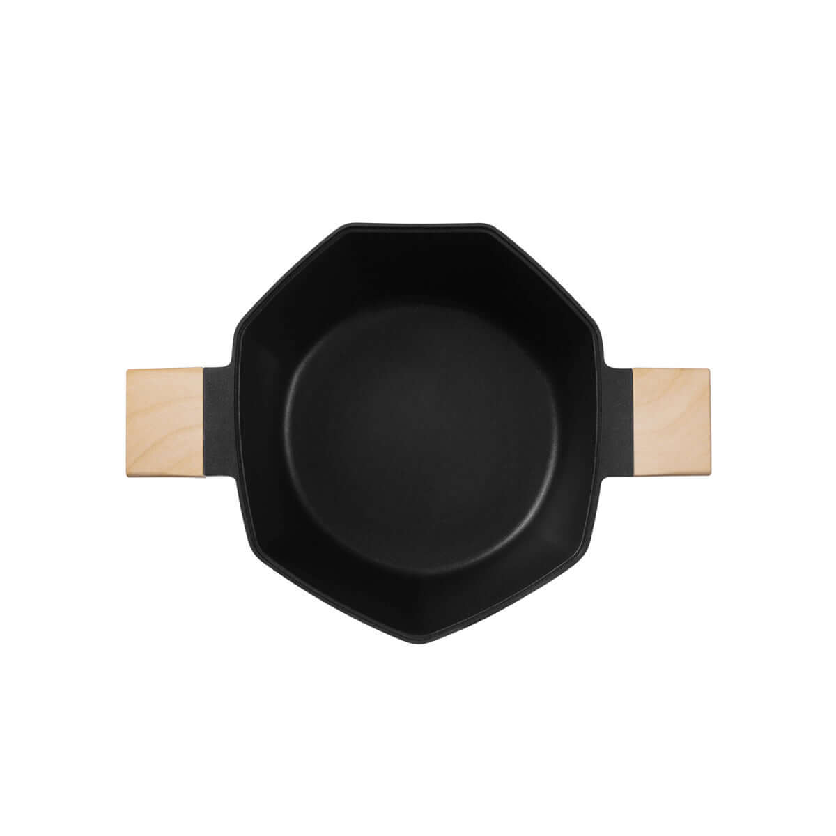 24cm 4L non-stick soup pot with vented lid and wooden handles, perfect for soups and stews.