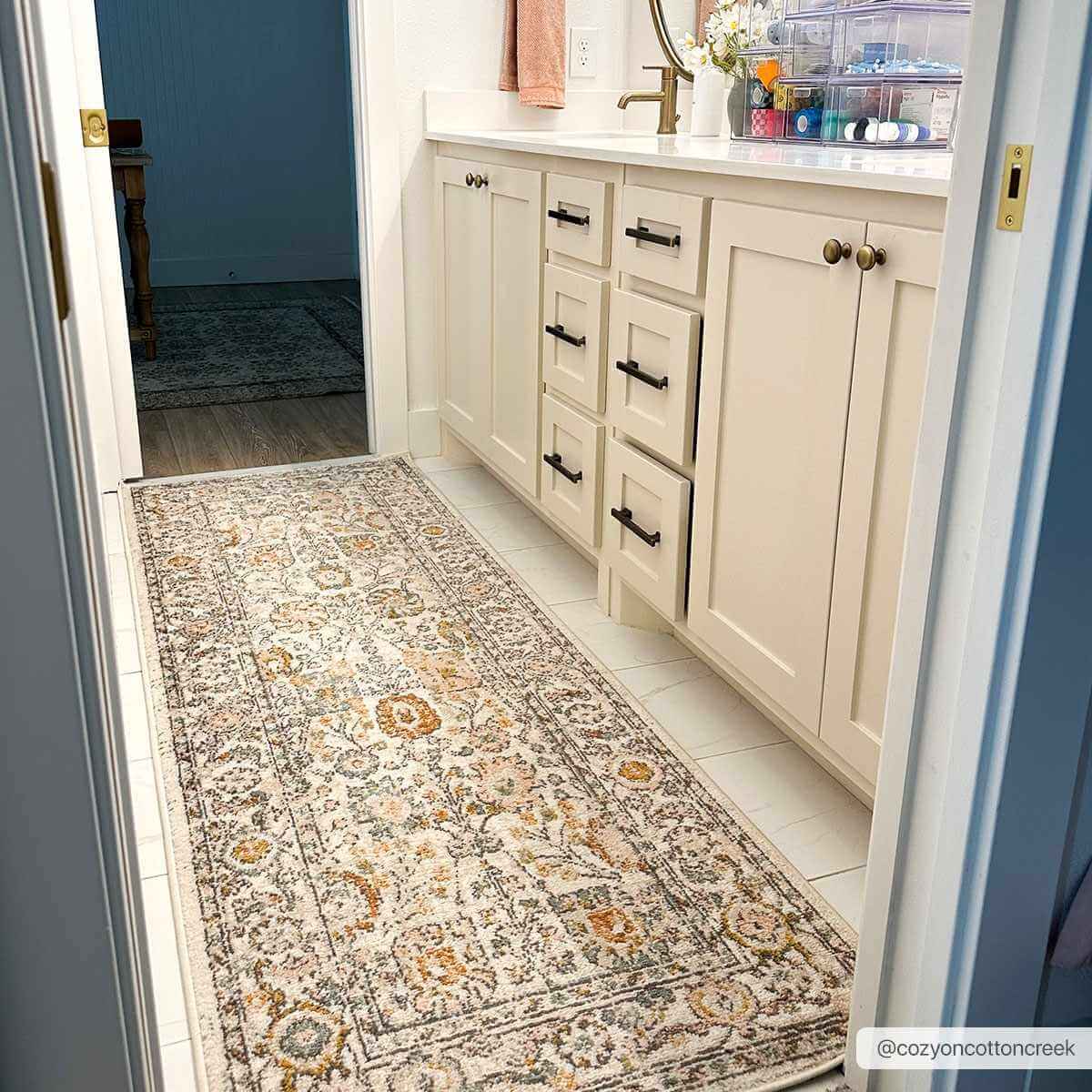 Herstmonceux elegant area rug – image 14