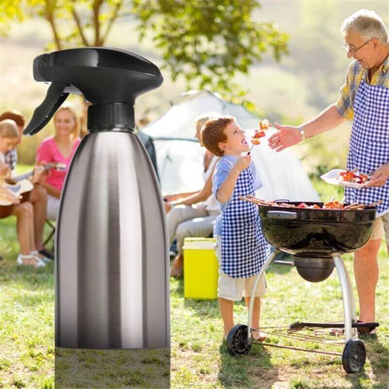 500ml stainless steel olive oil sprayer with a fine mist nozzle for cooking, baking, grilling, and air frying.