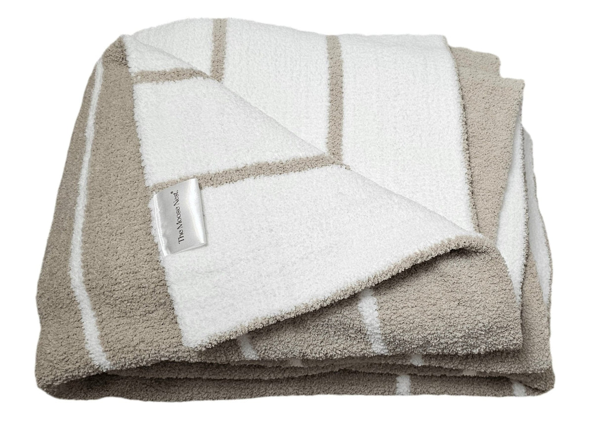 Ultra-plush oversized throw blanket in warm grey stripe – view 8