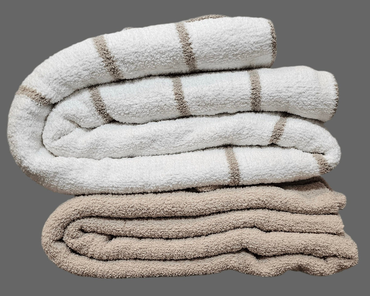 Ultra-plush oversized throw blanket in warm grey stripe – view 6